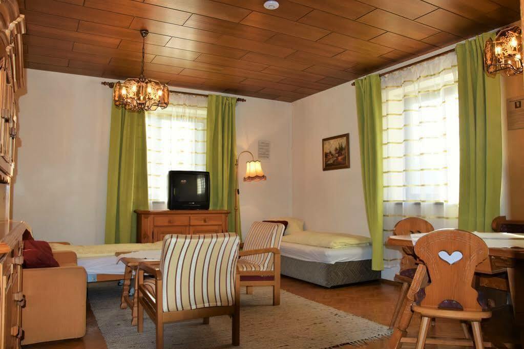 באד קליניקירשהיים Amadee Appartements מראה חיצוני תמונה